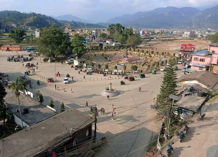 सिन्धुली मा बस काे ठक्कर बाट एक महिला काे ज्यान गयाे
